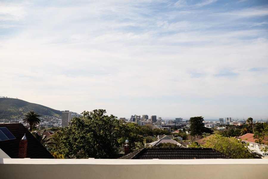 3 Bedroom Property for Sale in Vredehoek Western Cape